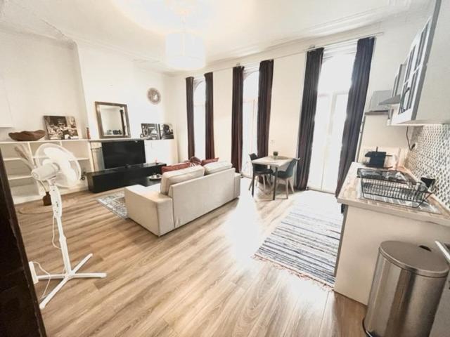 Modern Appartement In Hartje Gent Экстерьер фото